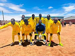 NL_2024-02_Schuhe_Malawi