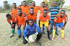 NL_2022-18_Fussball_Rungwe