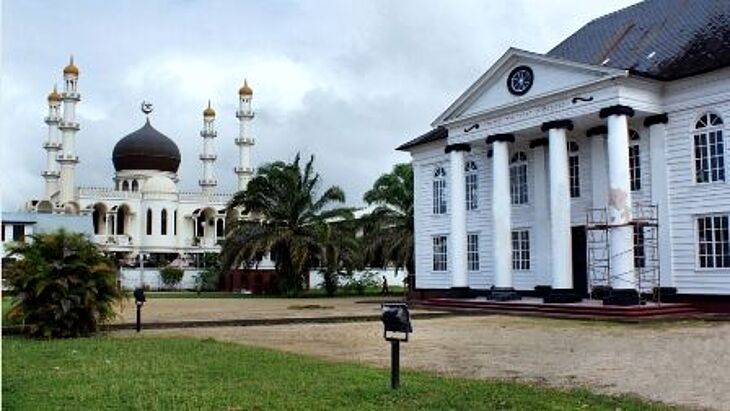 Surinam Moschee und Synagoge