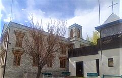 NL_2022-01_Nordindien__Leh__alte_und_neue_Kirche